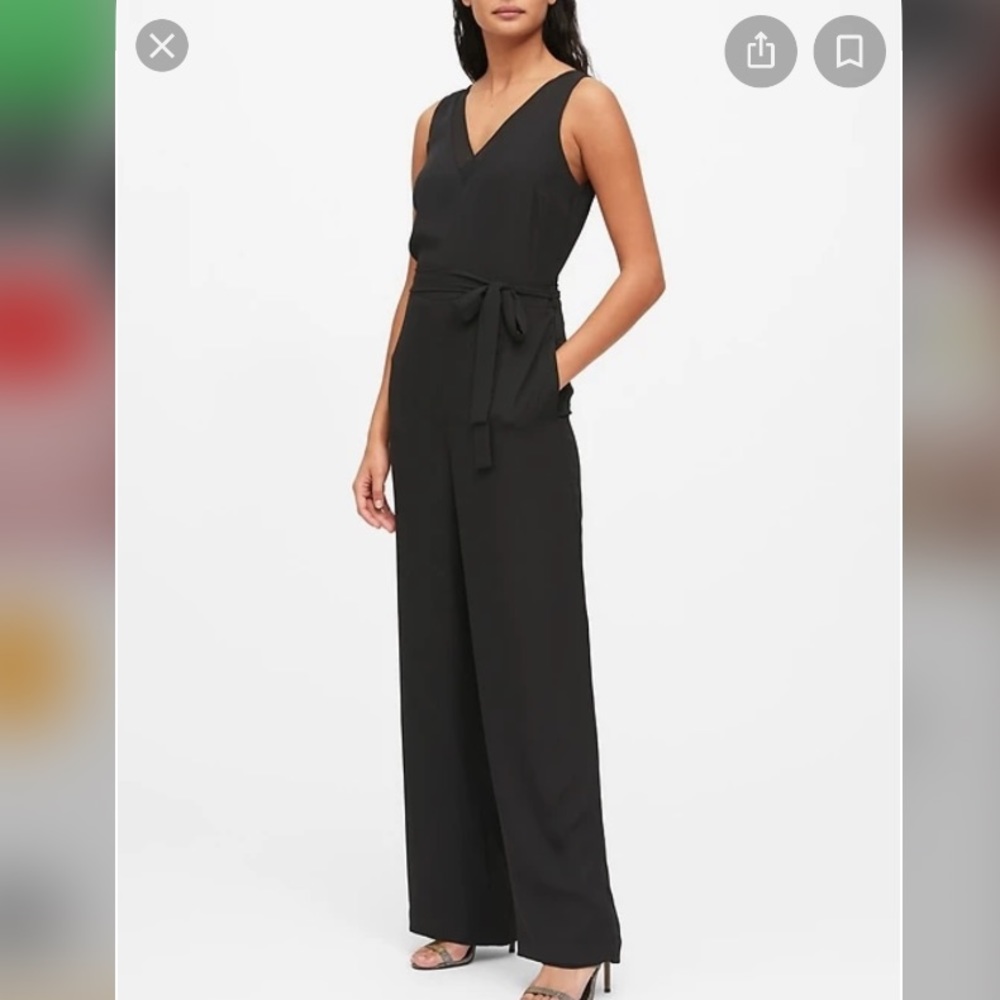 Banana Republic Sleeveless Black Jumpsuit Size 00